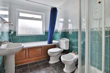 Eton Avenue, New Malden, Image 12