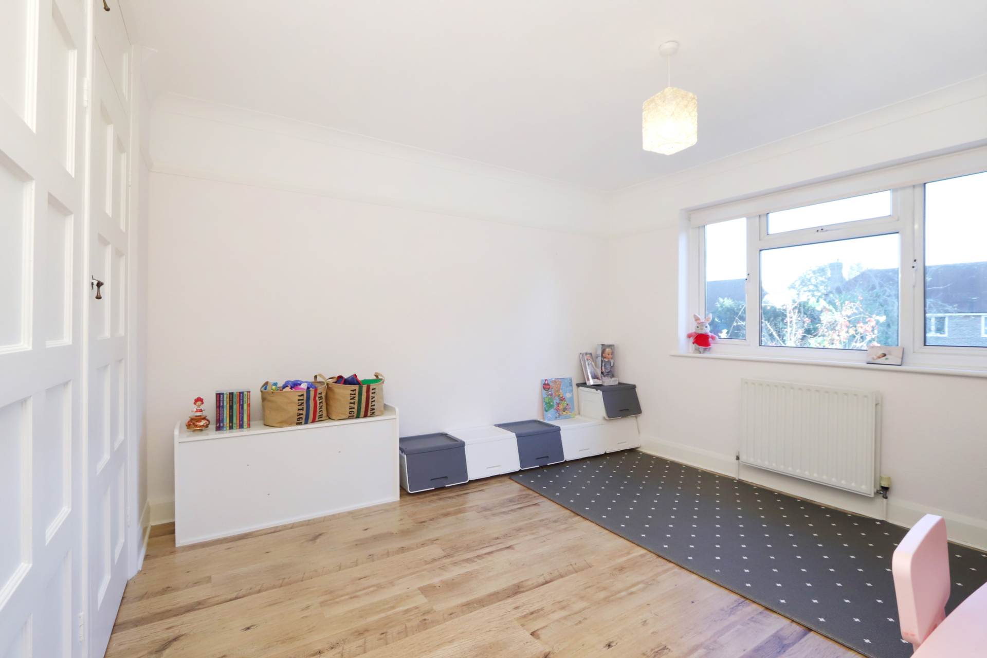 Fir Grove, New Malden, Image 11