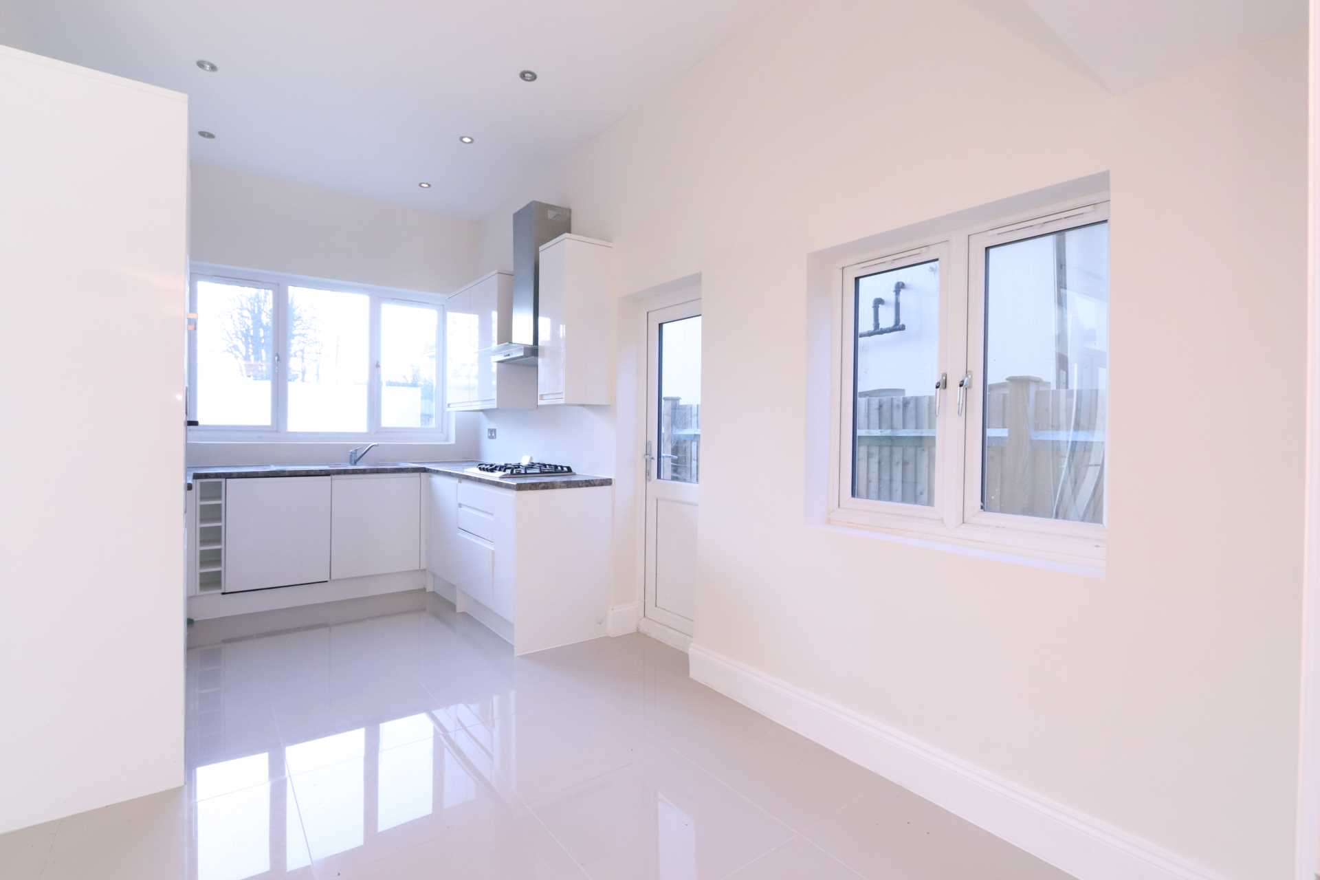 Acacia Grove, New Malden, Image 5