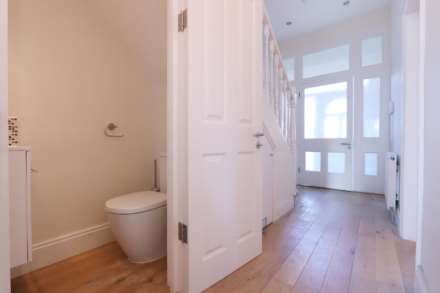 Acacia Grove, New Malden, Image 4