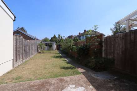 Tadworth Ave, New Malden, Image 12