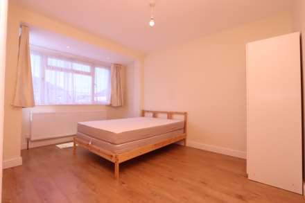 Tadworth Ave, New Malden, Image 9