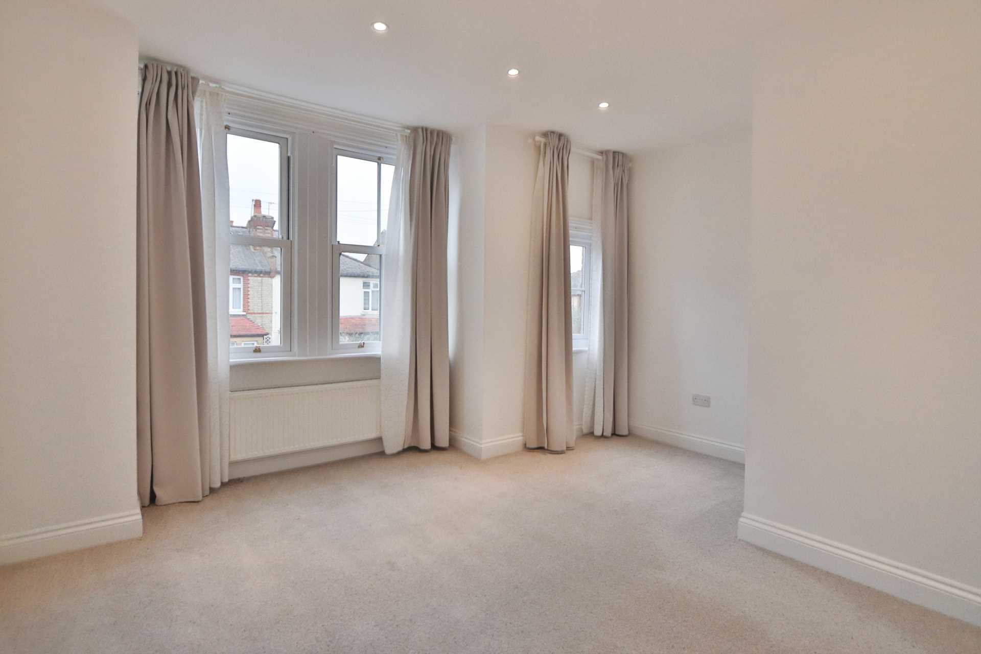 Beaconsfield Road, New Malden, Image 8