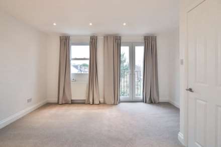 Beaconsfield Road, New Malden, Image 13