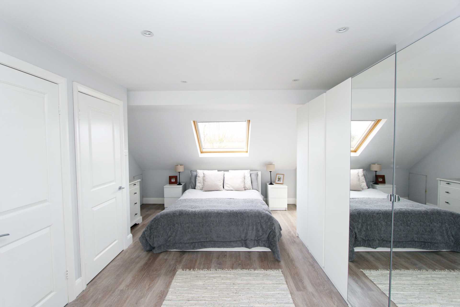 Sandringham Road, KT4, Image 5