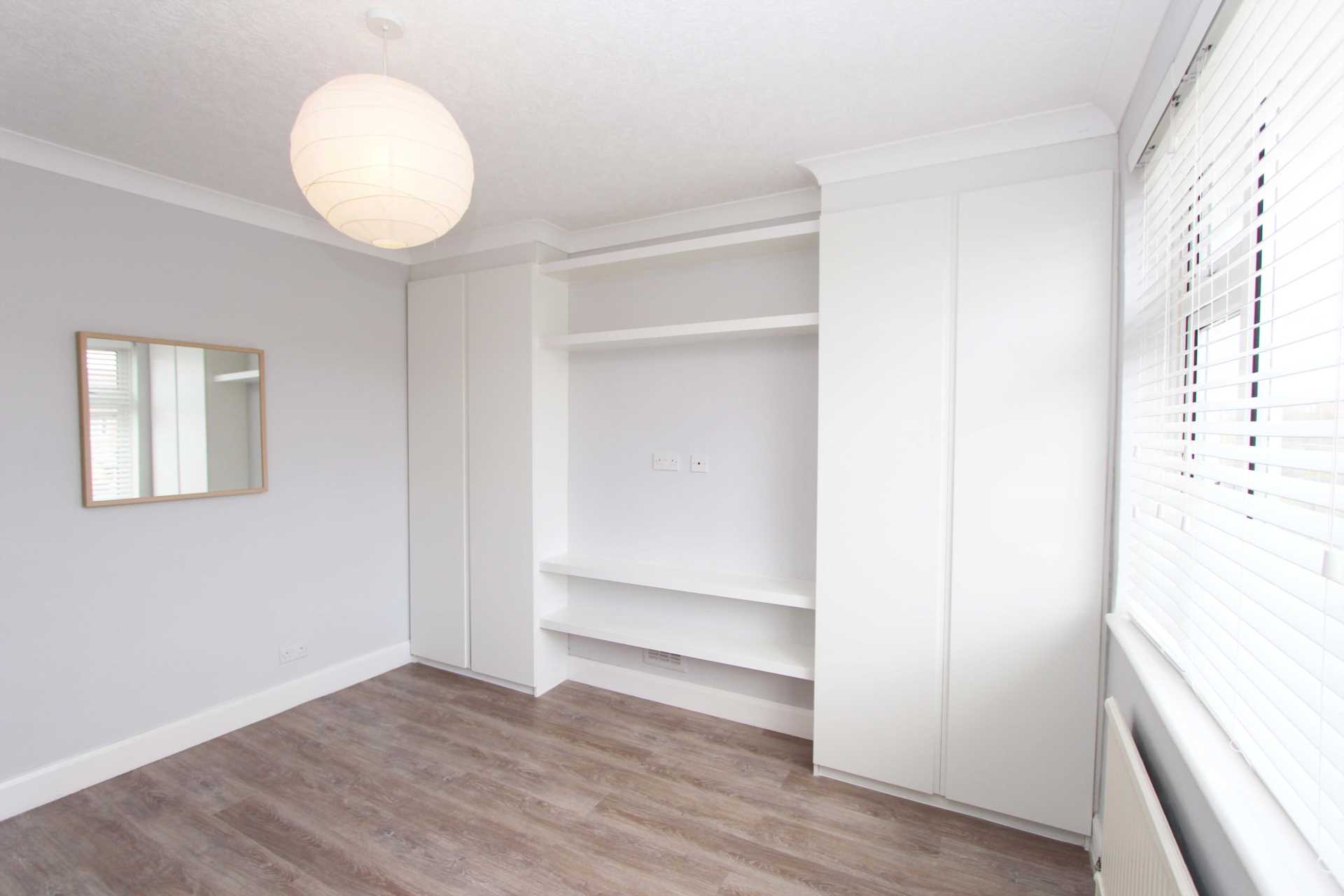 Sandringham Road, KT4, Image 9