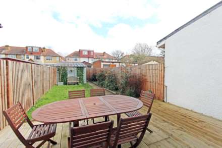 Sandringham Road, KT4, Image 14