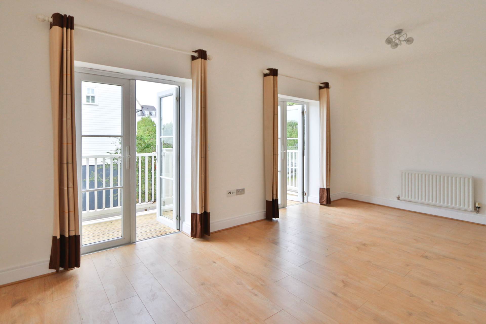 Beaumont Drive, Worcester Park, Image 5