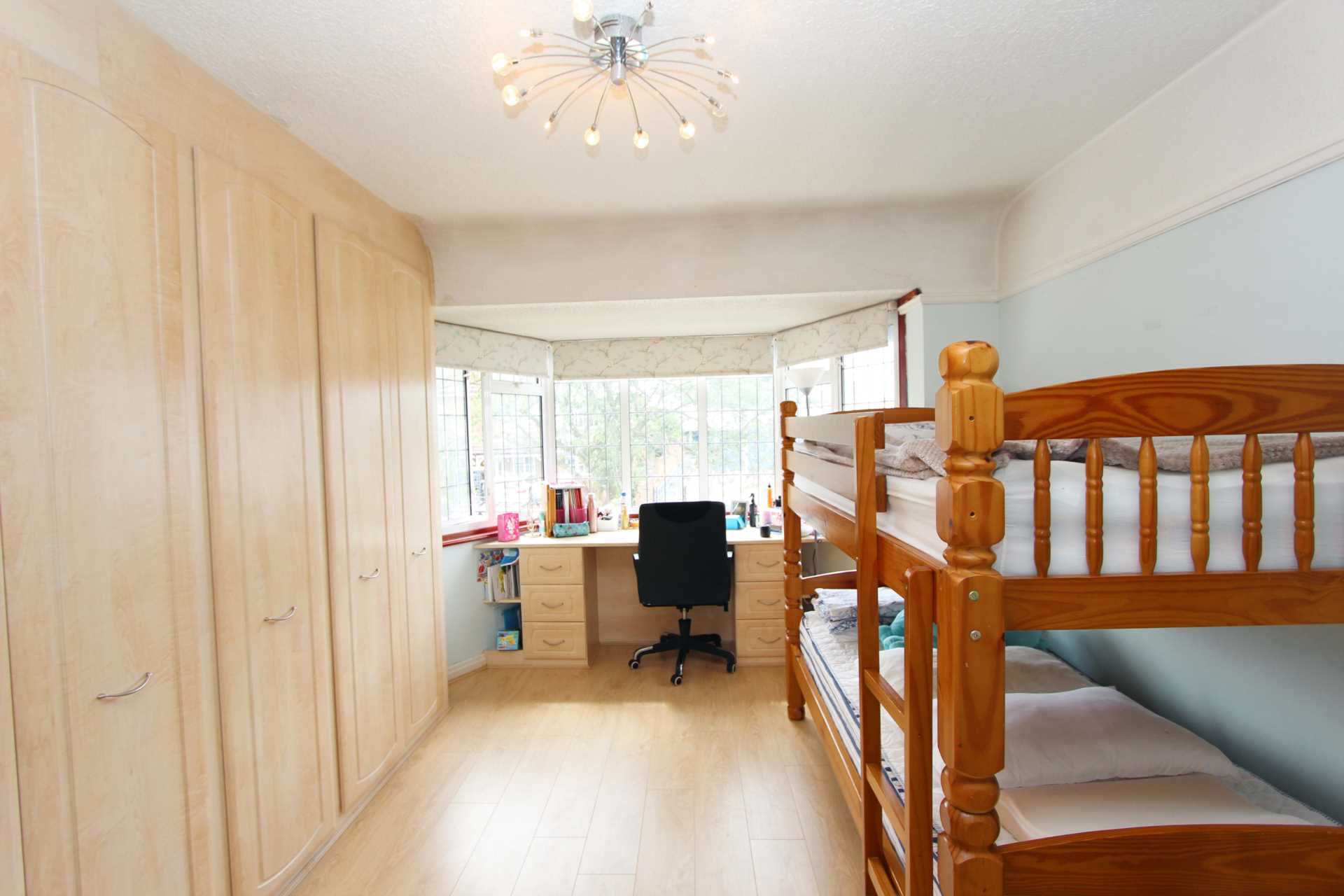 Cuddington Avenue, Worcester Park, Image 11