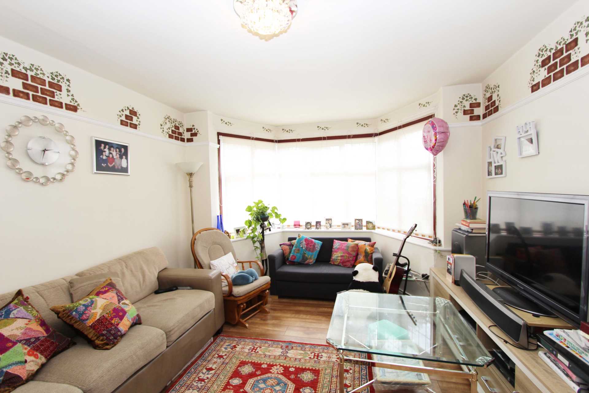 Cuddington Avenue, Worcester Park, Image 3