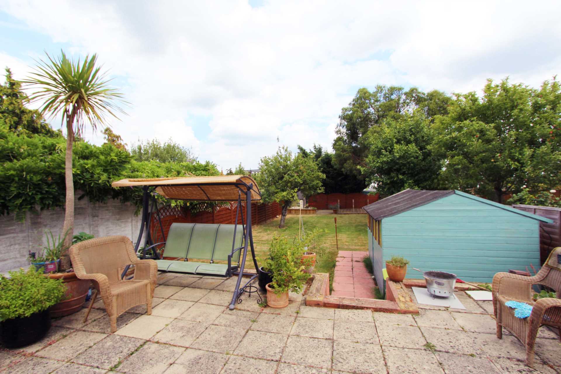 Cuddington Avenue, Worcester Park, Image 6