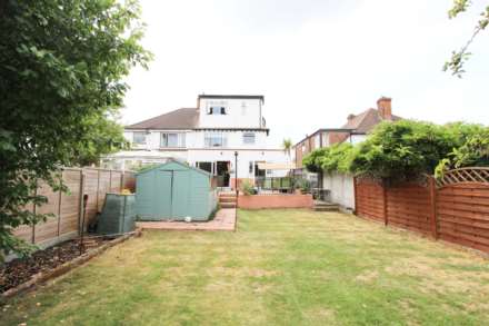 Cuddington Avenue, Worcester Park, Image 20
