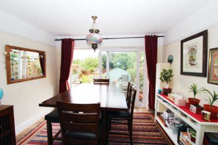 Cuddington Avenue, Worcester Park, Image 7