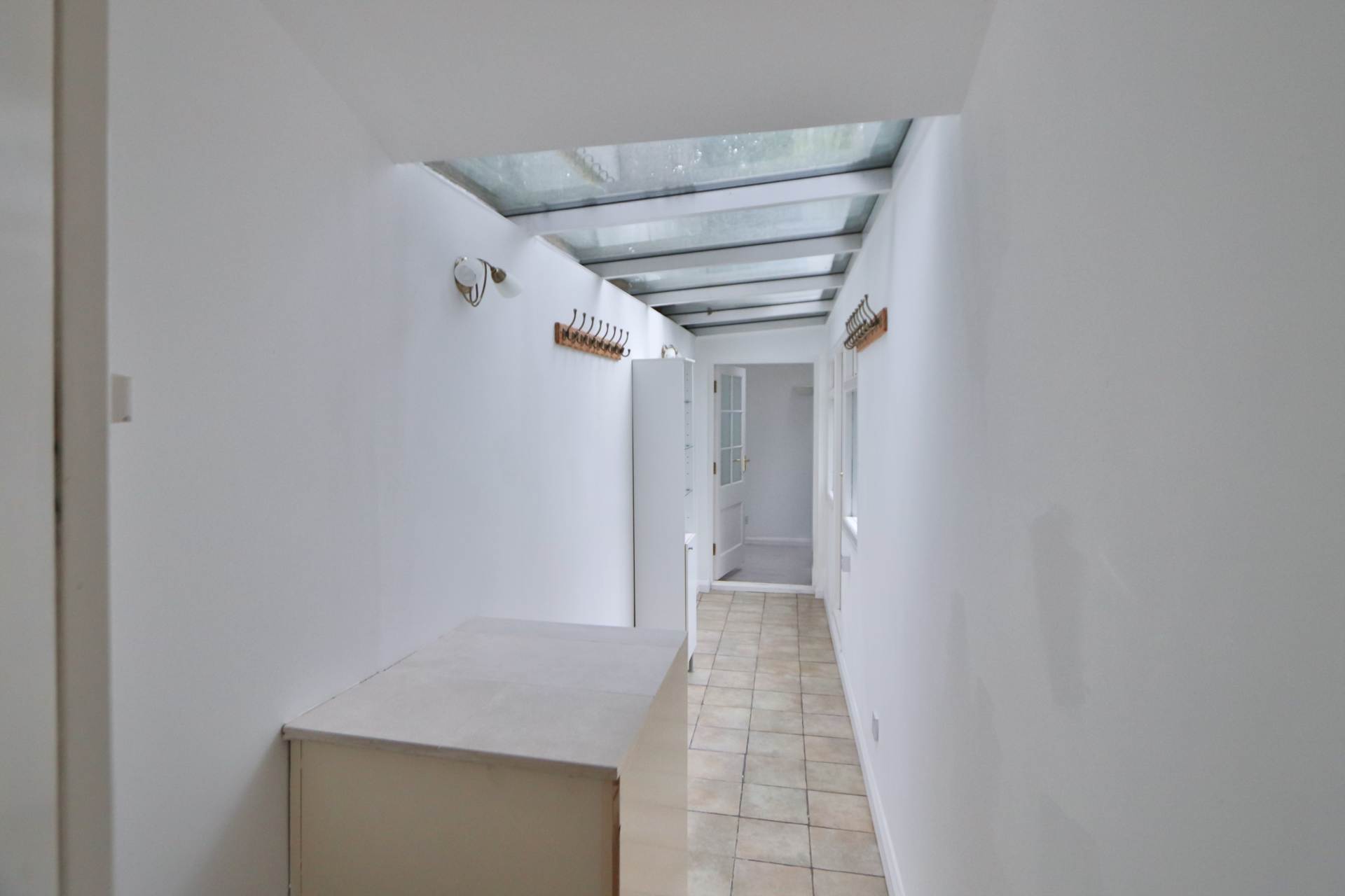 Cambridge Avenue, New Malden, Image 17