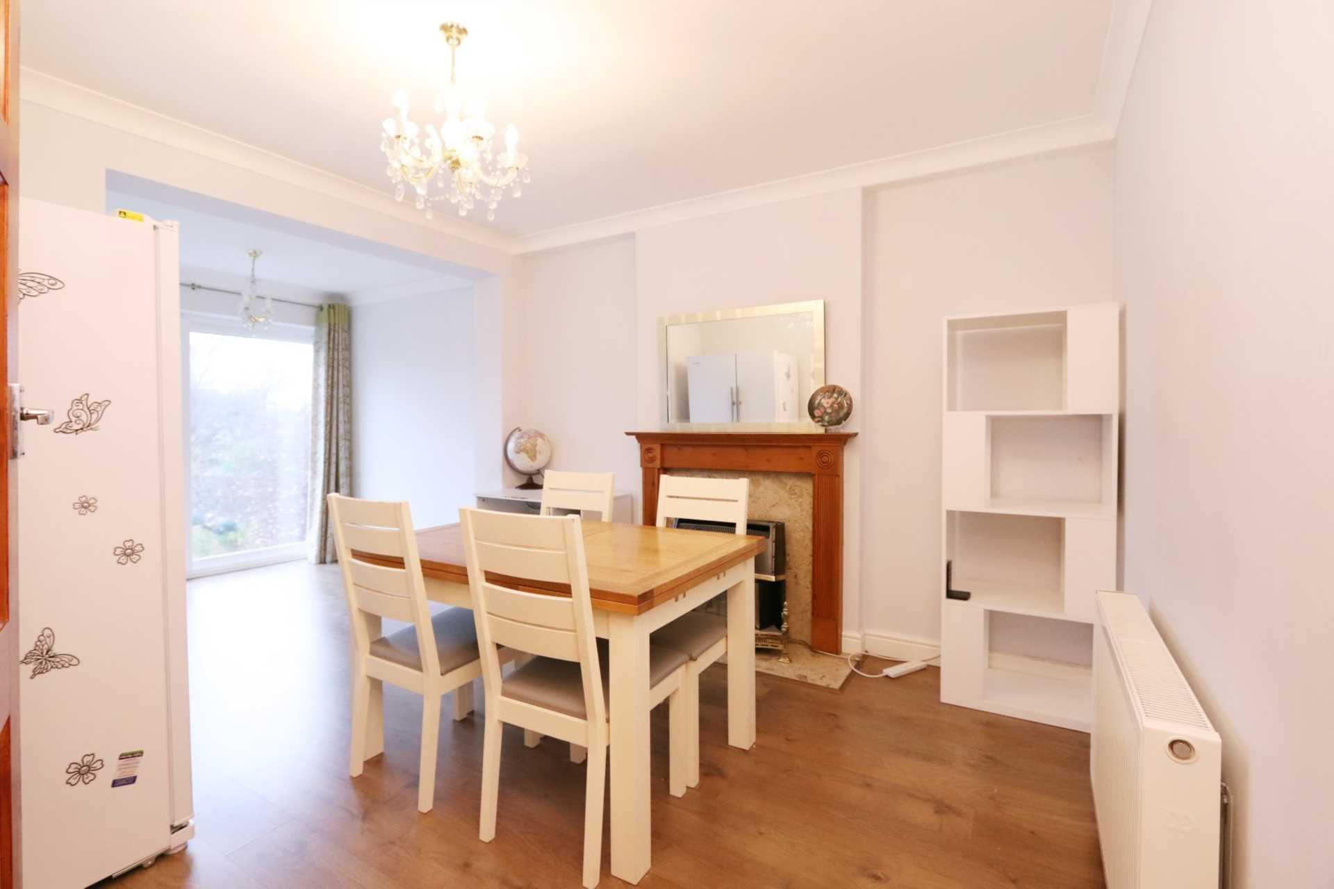 Churston Drive, Morden, Image 7