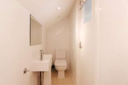 Churston Drive, Morden, Image 16