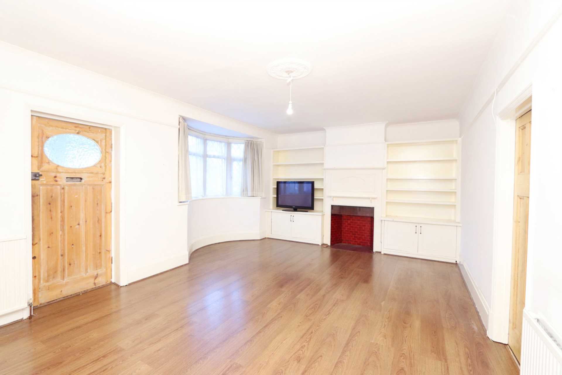 Dukes Avenue, New Malden, Image 13