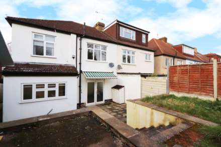Dukes Avenue, New Malden, Image 18