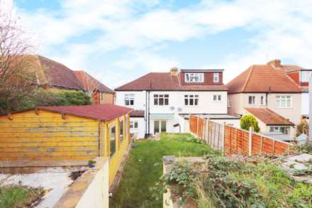 Dukes Avenue, New Malden, Image 19