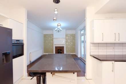 Dukes Avenue, New Malden, Image 5
