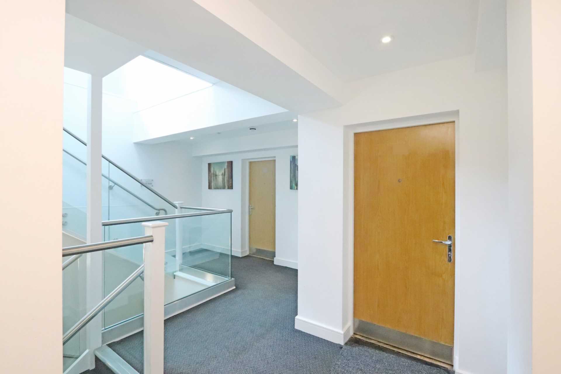 Coombe Road, New Malden, Image 14
