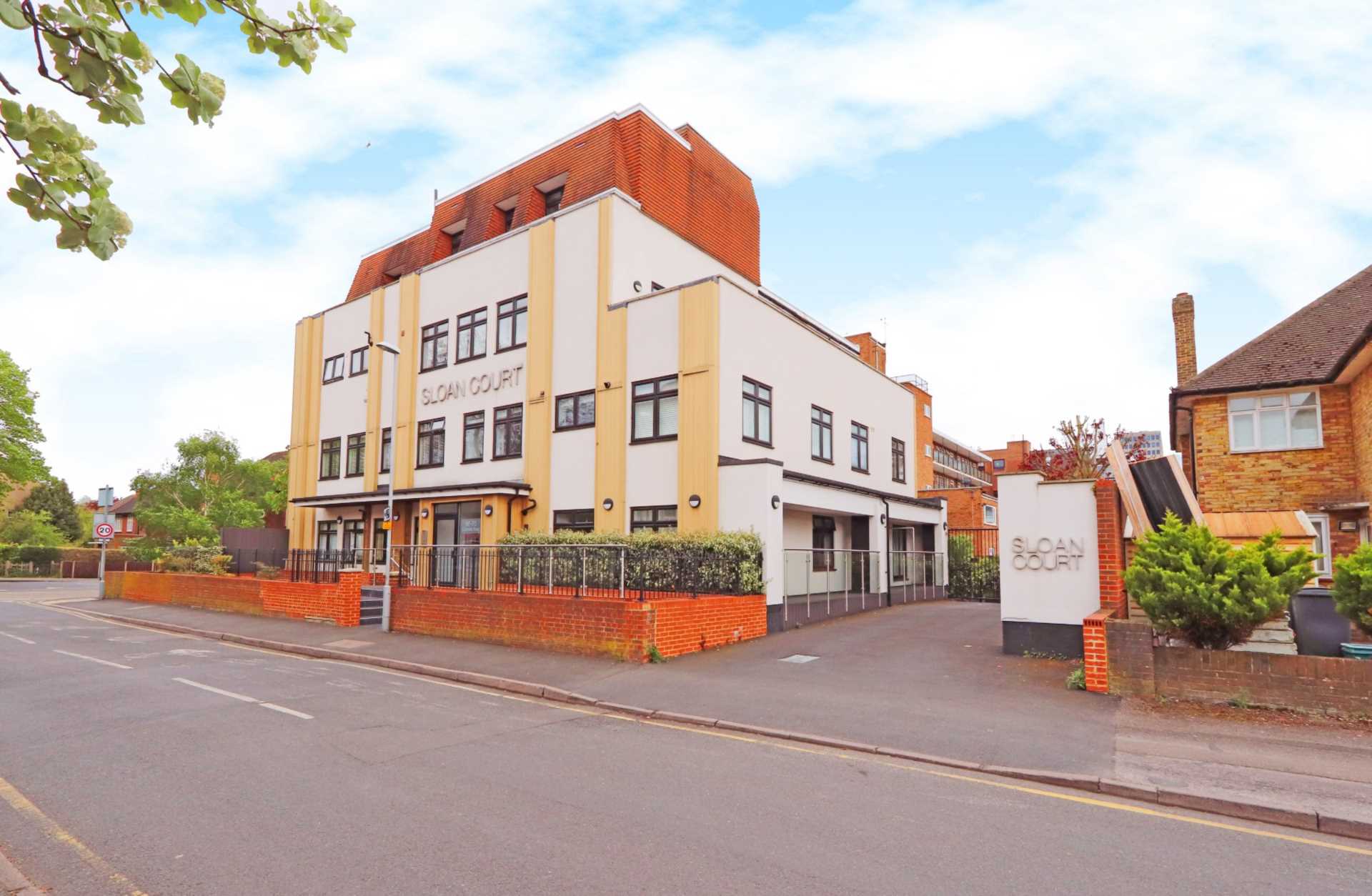 Coombe Road, New Malden, Image 15