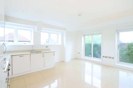 Coombe Road, New Malden, Image 1