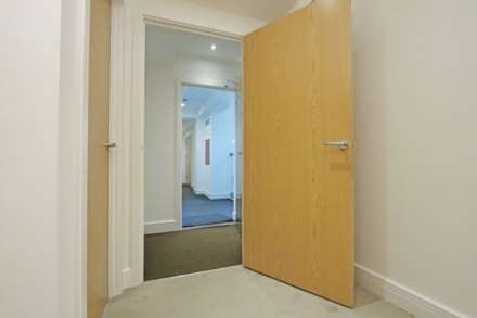 Coombe Road, New Malden, Image 13