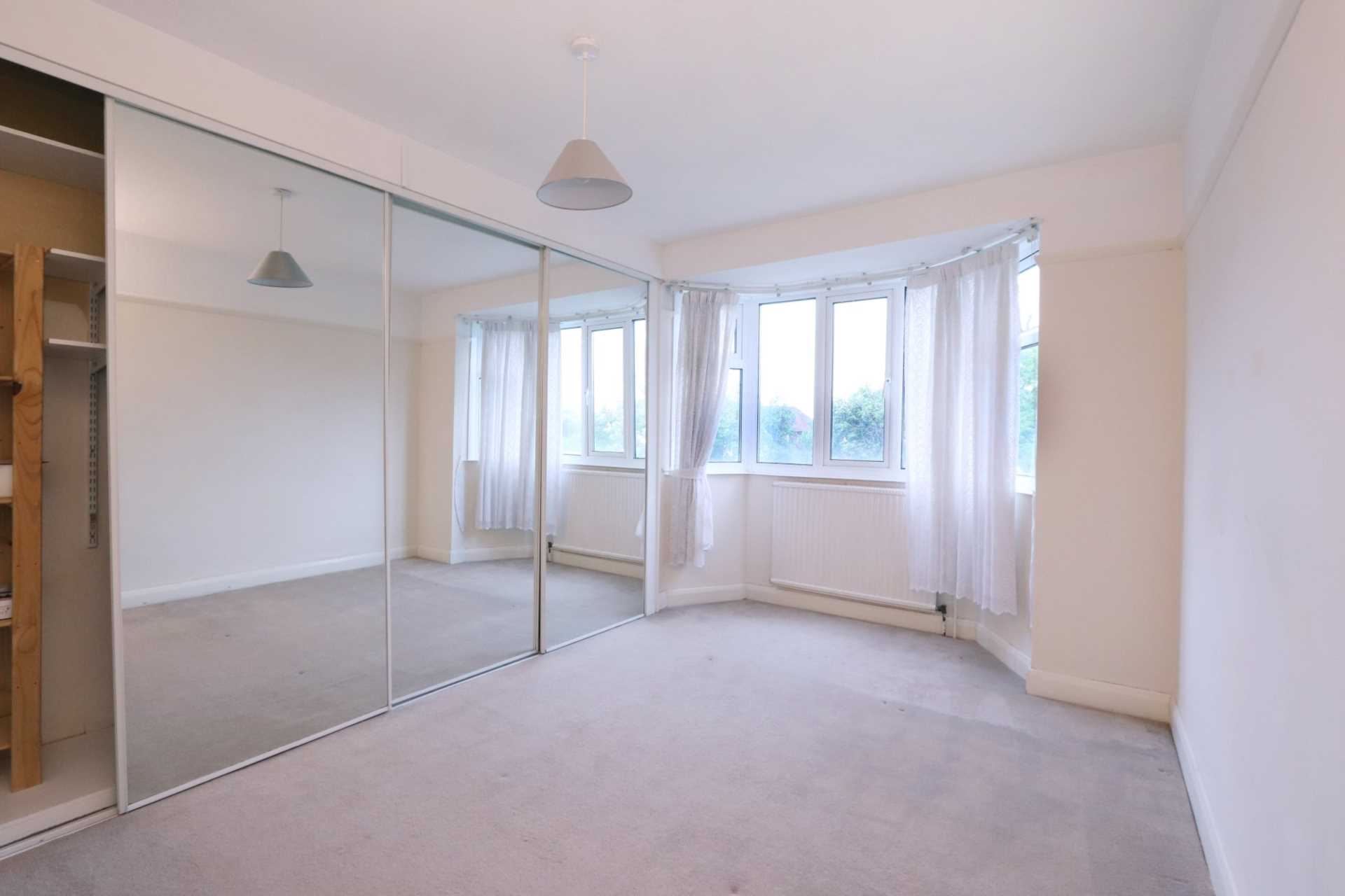 Glebe Gardens, New Malden, Image 11