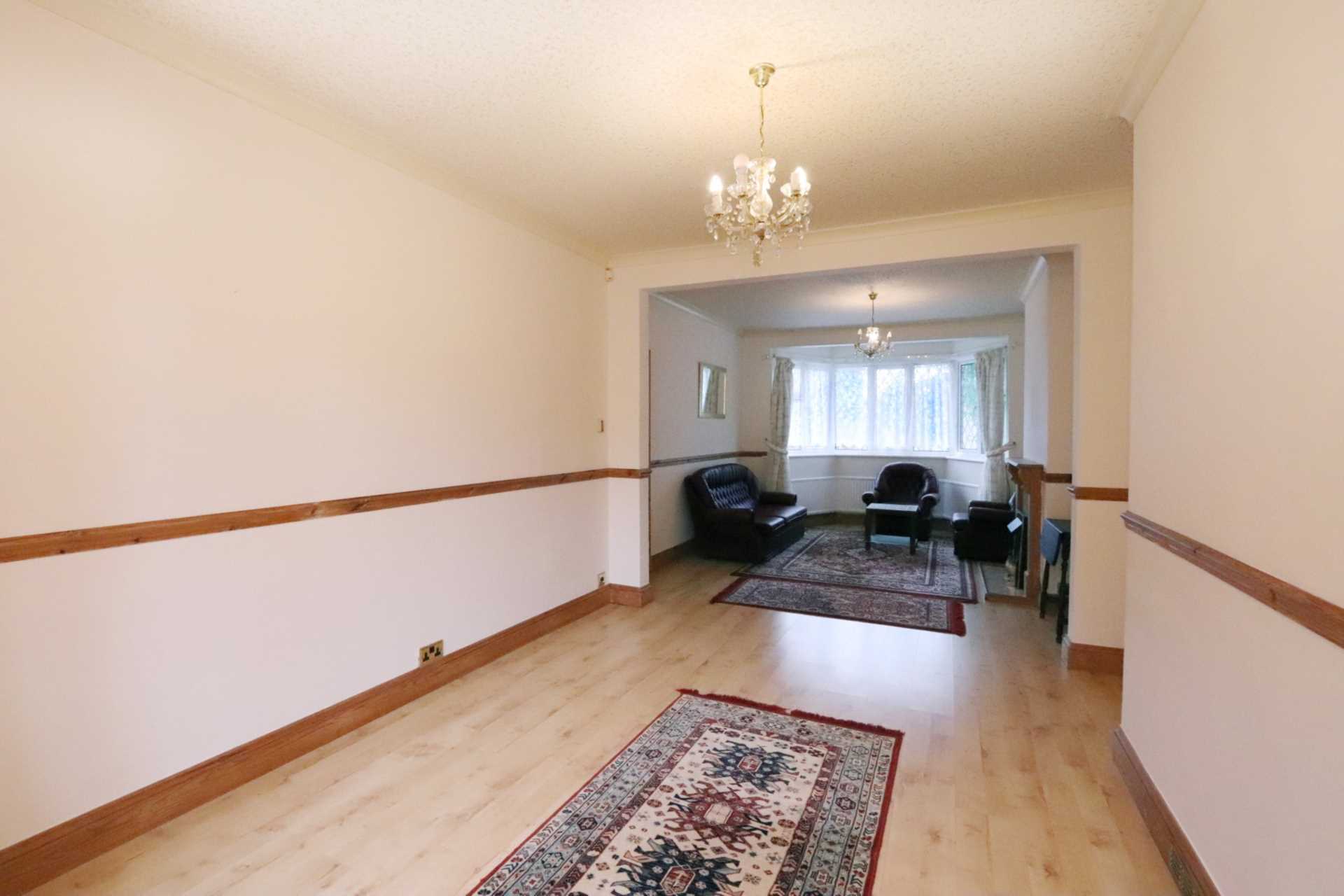 Glebe Gardens, New Malden, Image 3