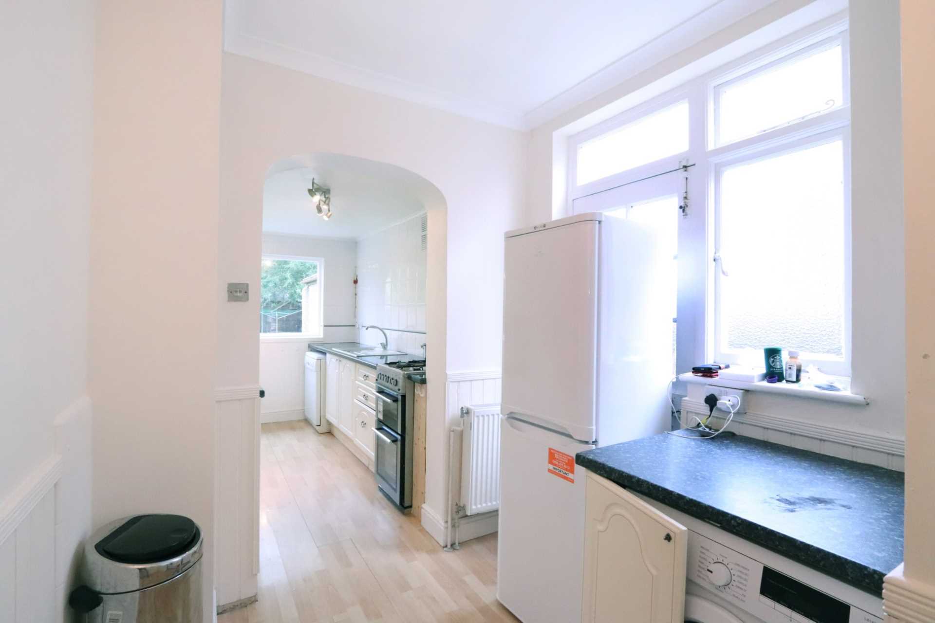 Glebe Gardens, New Malden, Image 6