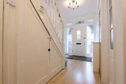 Glebe Gardens, New Malden, Image 18