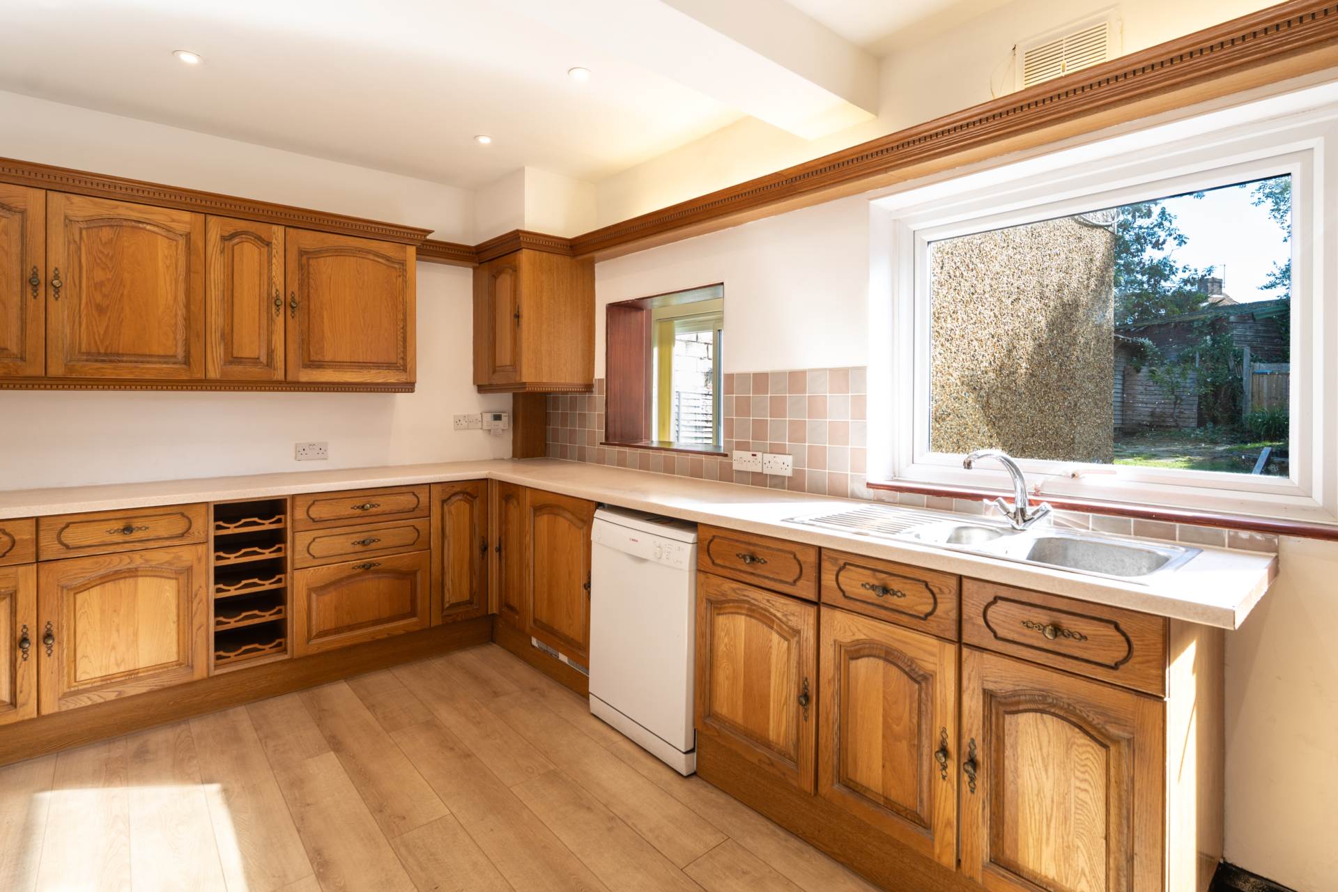 Somerset Close, New Malden, Image 4