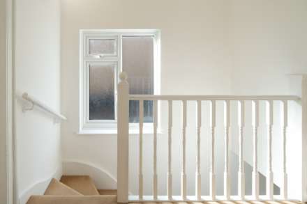 Somerset Close, New Malden, Image 10