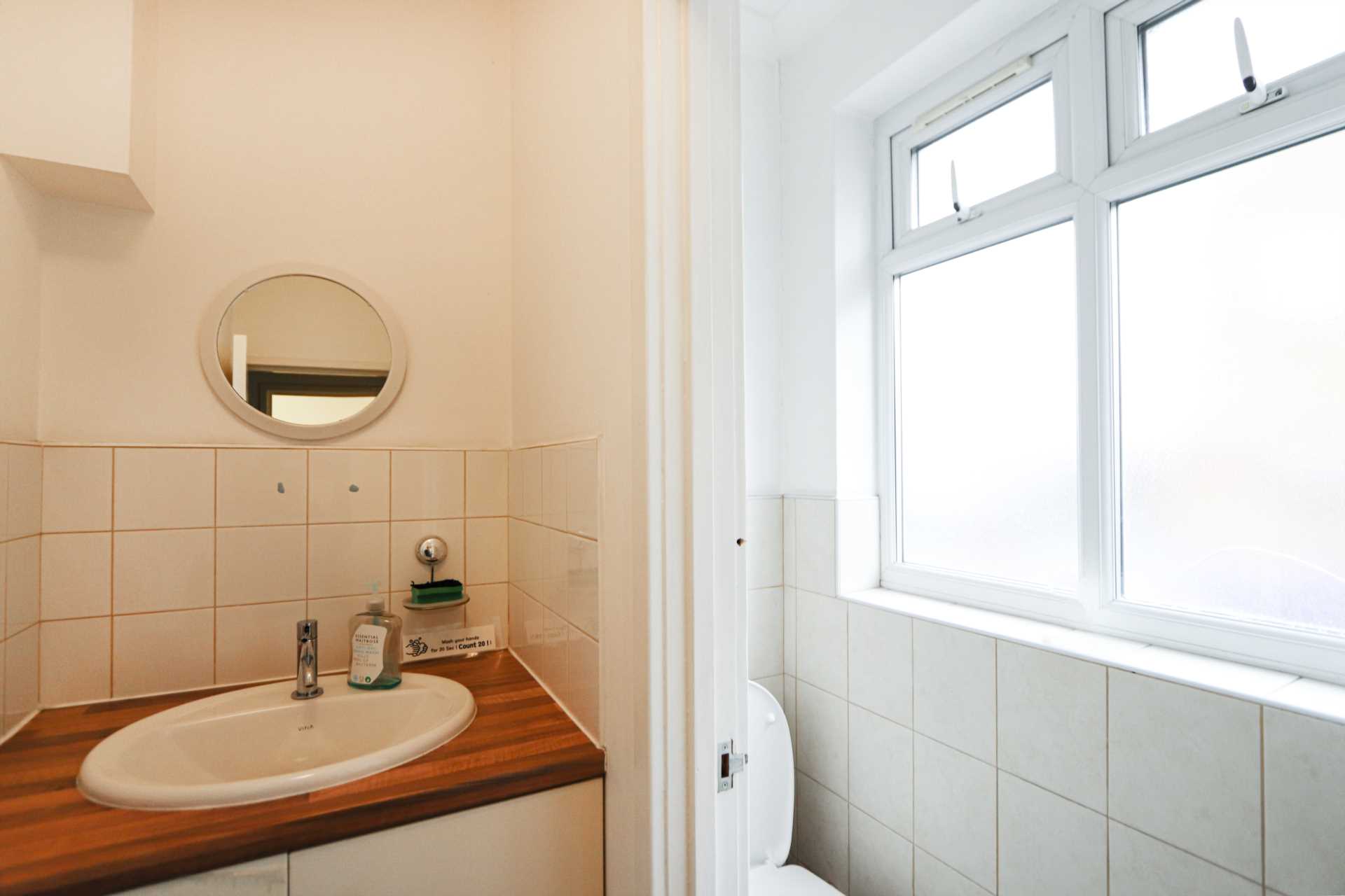 Coombe Lane, Raynes Park, Image 7