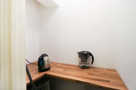 Coombe Lane, Raynes Park, Image 3
