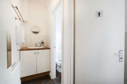 Coombe Lane, Raynes Park, Image 5