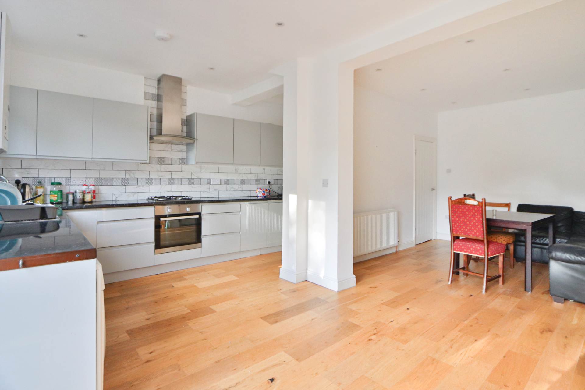 Byron Avenue, New Malden, Image 2