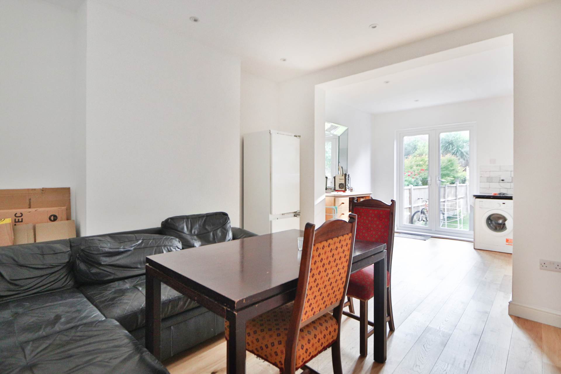 Byron Avenue, New Malden, Image 4