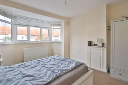 Byron Avenue, New Malden, Image 13