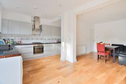 Byron Avenue, New Malden, Image 2