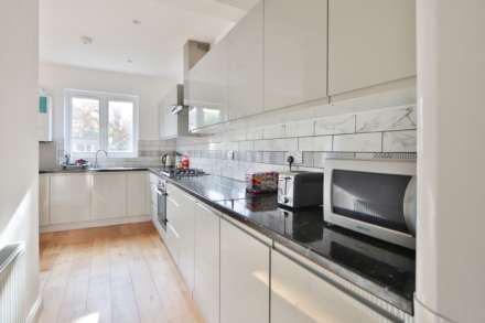 Byron Avenue, New Malden, Image 3