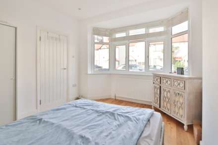 Byron Avenue, New Malden, Image 6