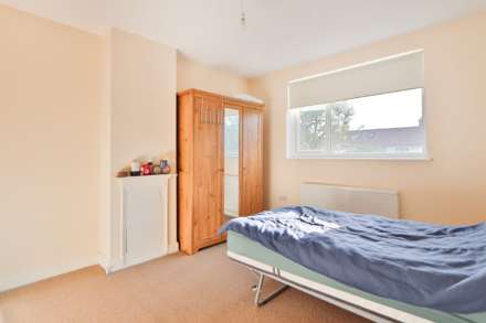 Byron Avenue, New Malden, Image 9