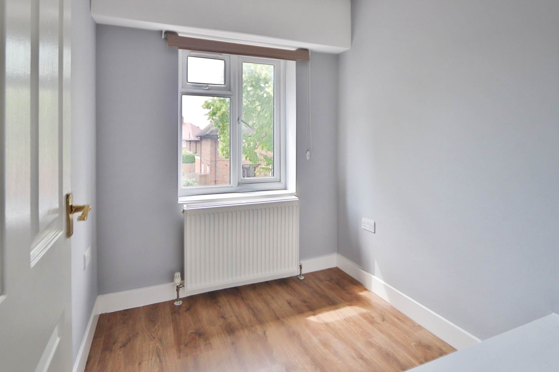 Long Walk, New Malden, Image 10