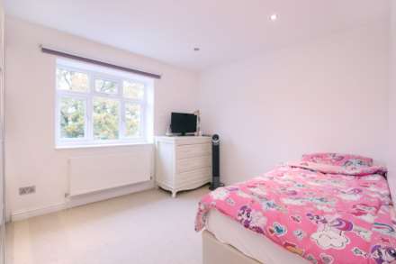 Nelson Road, New Malden, Image 16