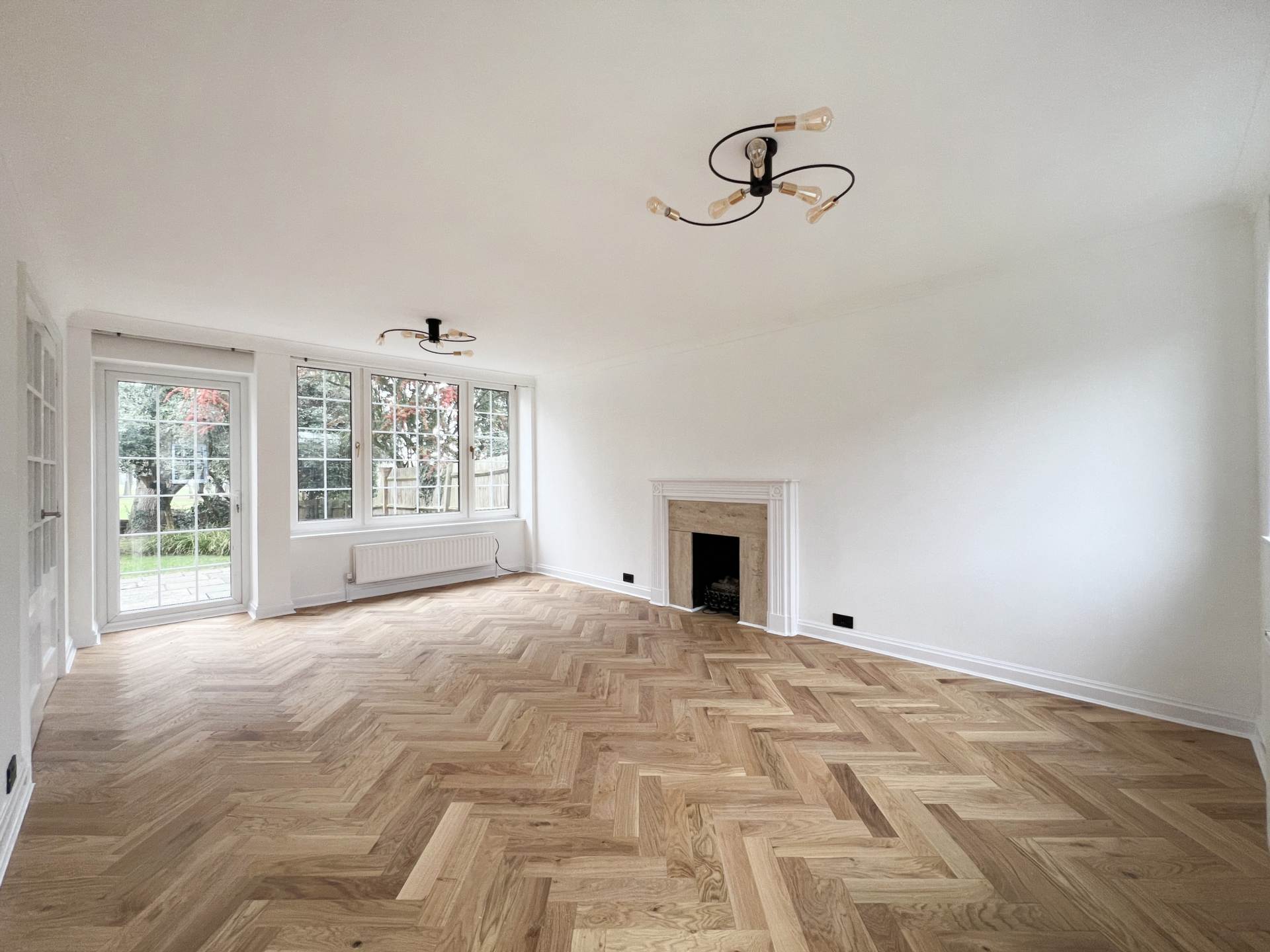 The Moat, New Malden, Image 3