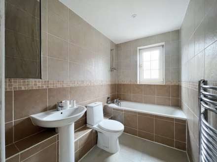 The Moat, New Malden, Image 29