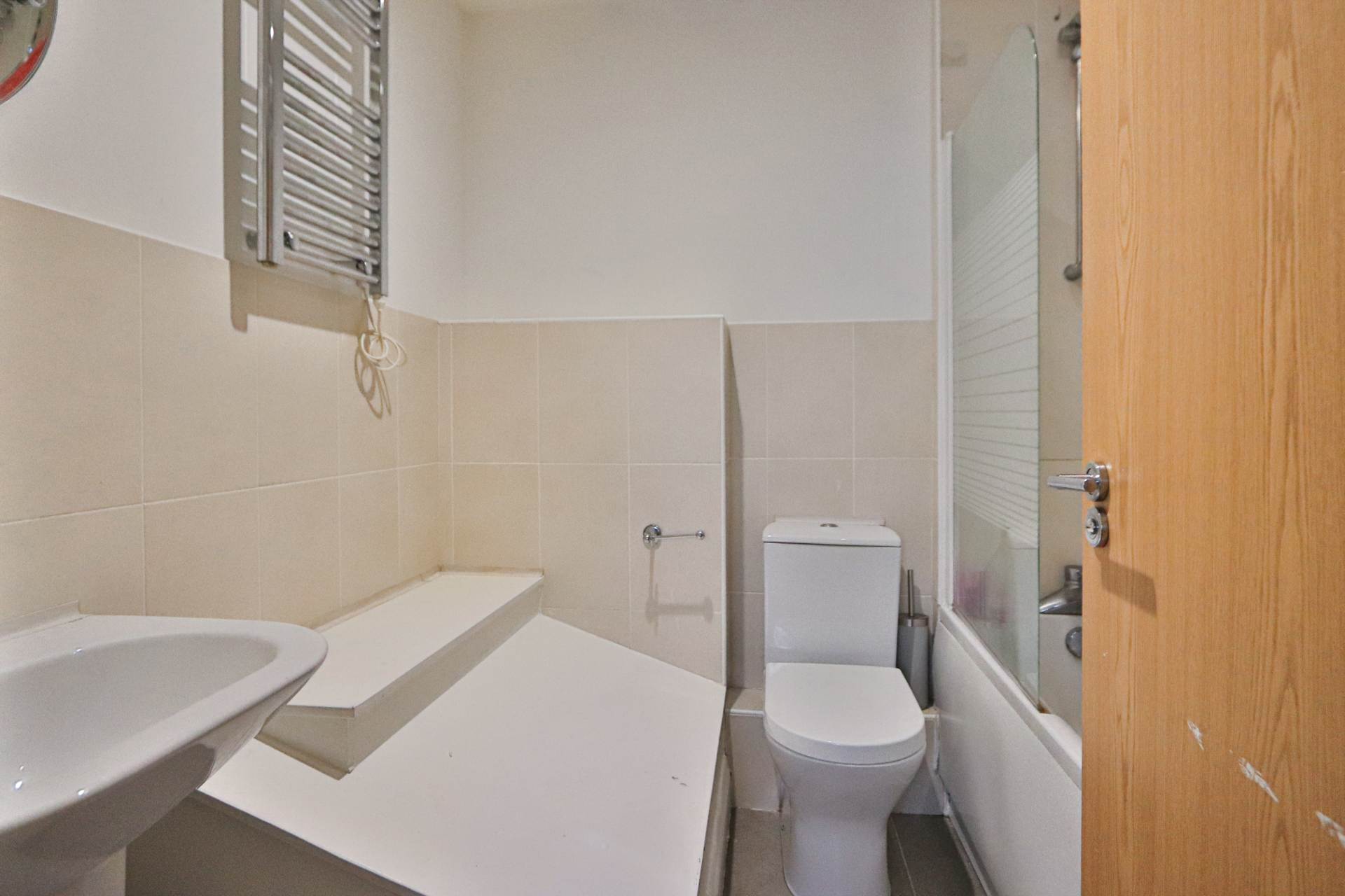 Crystal Place, Worcester Park, Image 4