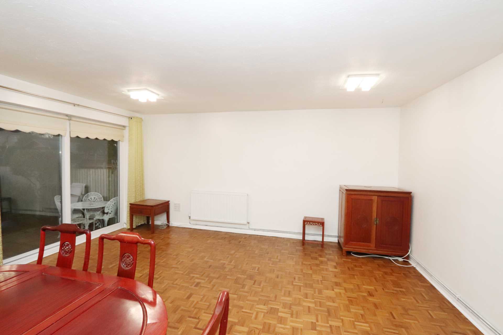 Newborough Green, New Malden, Image 13